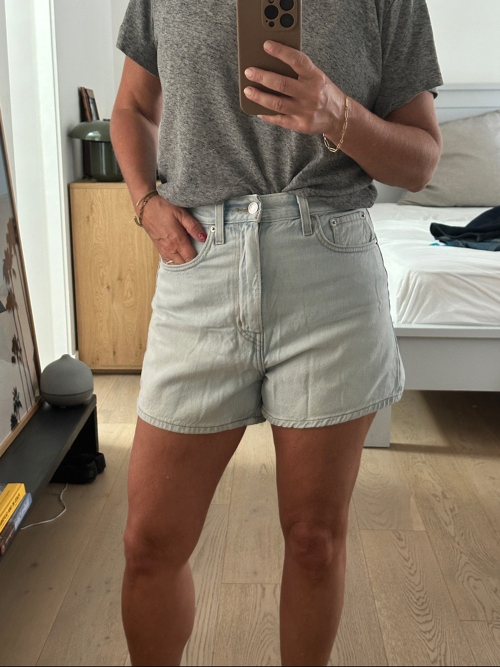 Levis high high loose short light blue wash non stretch